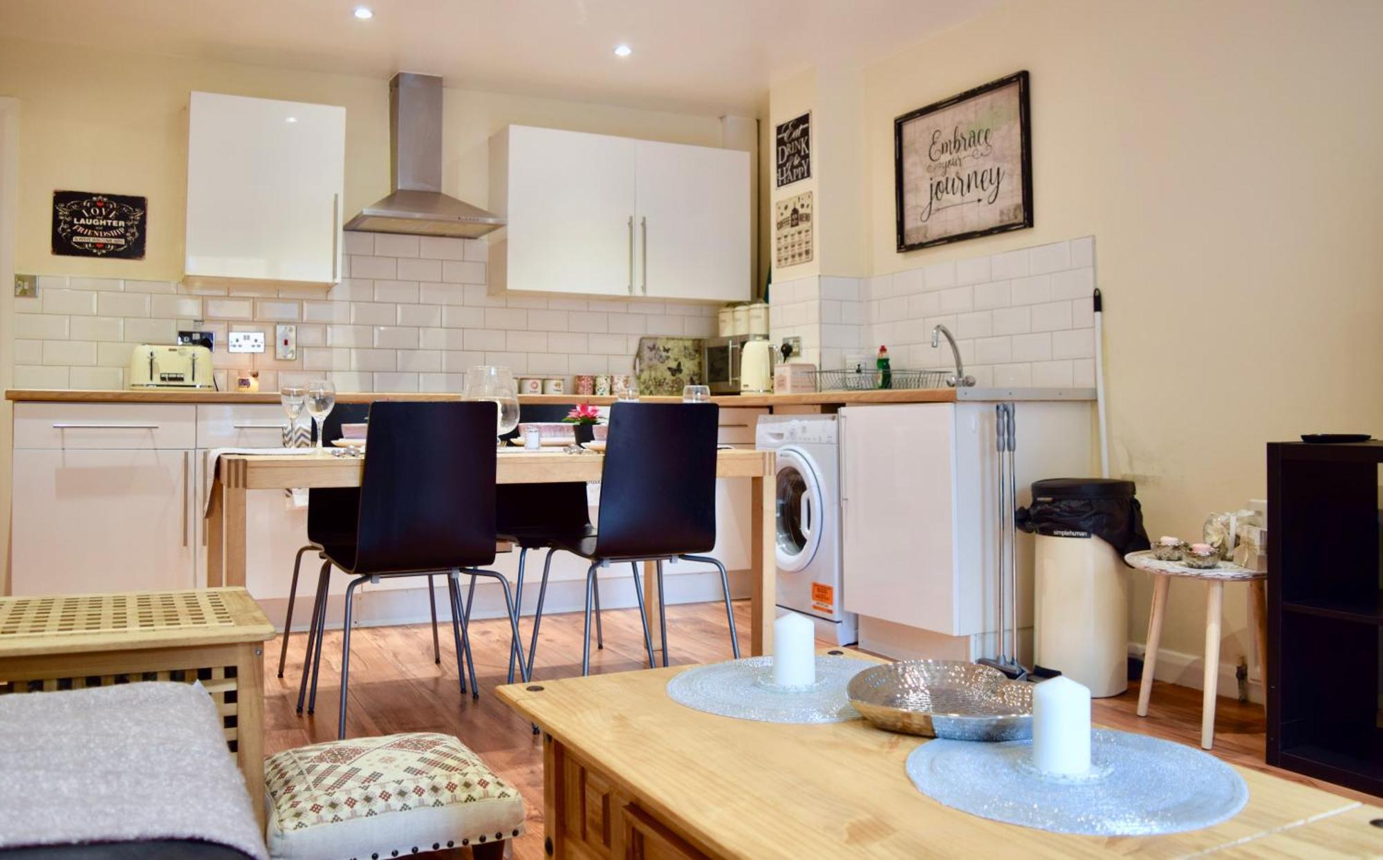 Stylish And Homely 4 Bedroom Home In East London Eksteriør billede