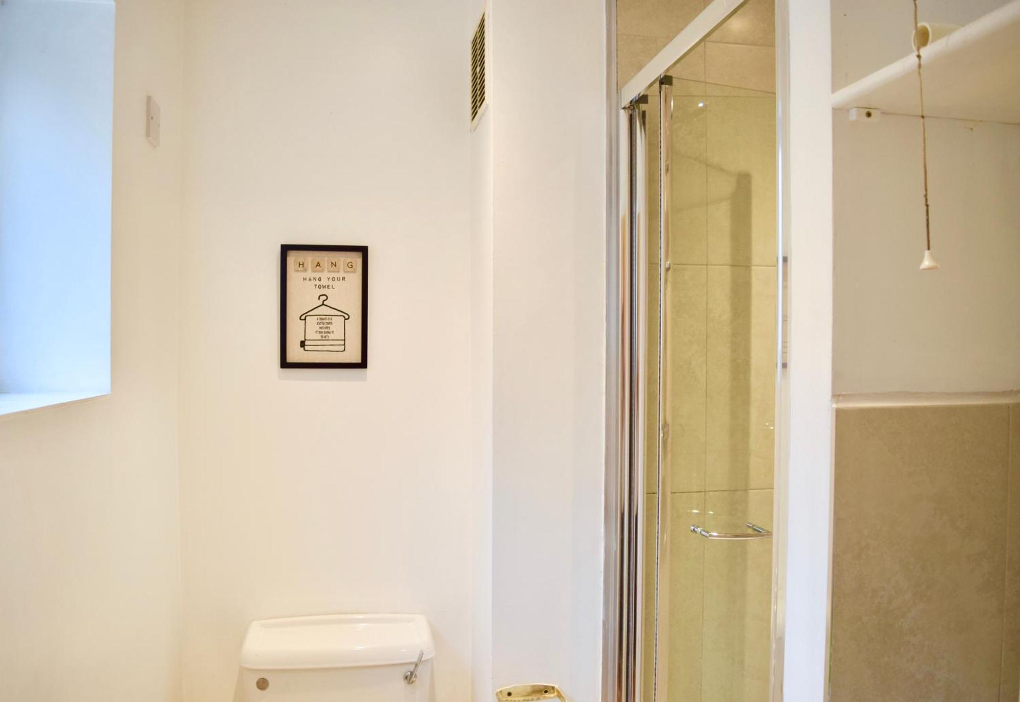 Stylish And Homely 4 Bedroom Home In East London Eksteriør billede