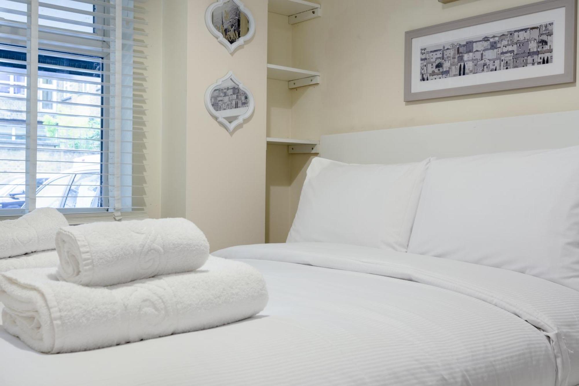 Stylish And Homely 4 Bedroom Home In East London Eksteriør billede